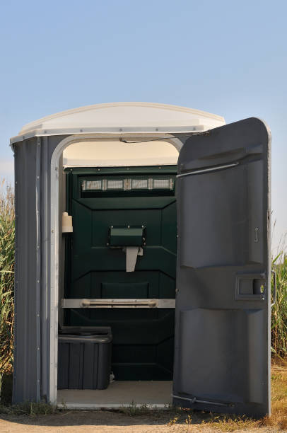 Portable Toilet Options We Offer in Bayou Blue, LA
